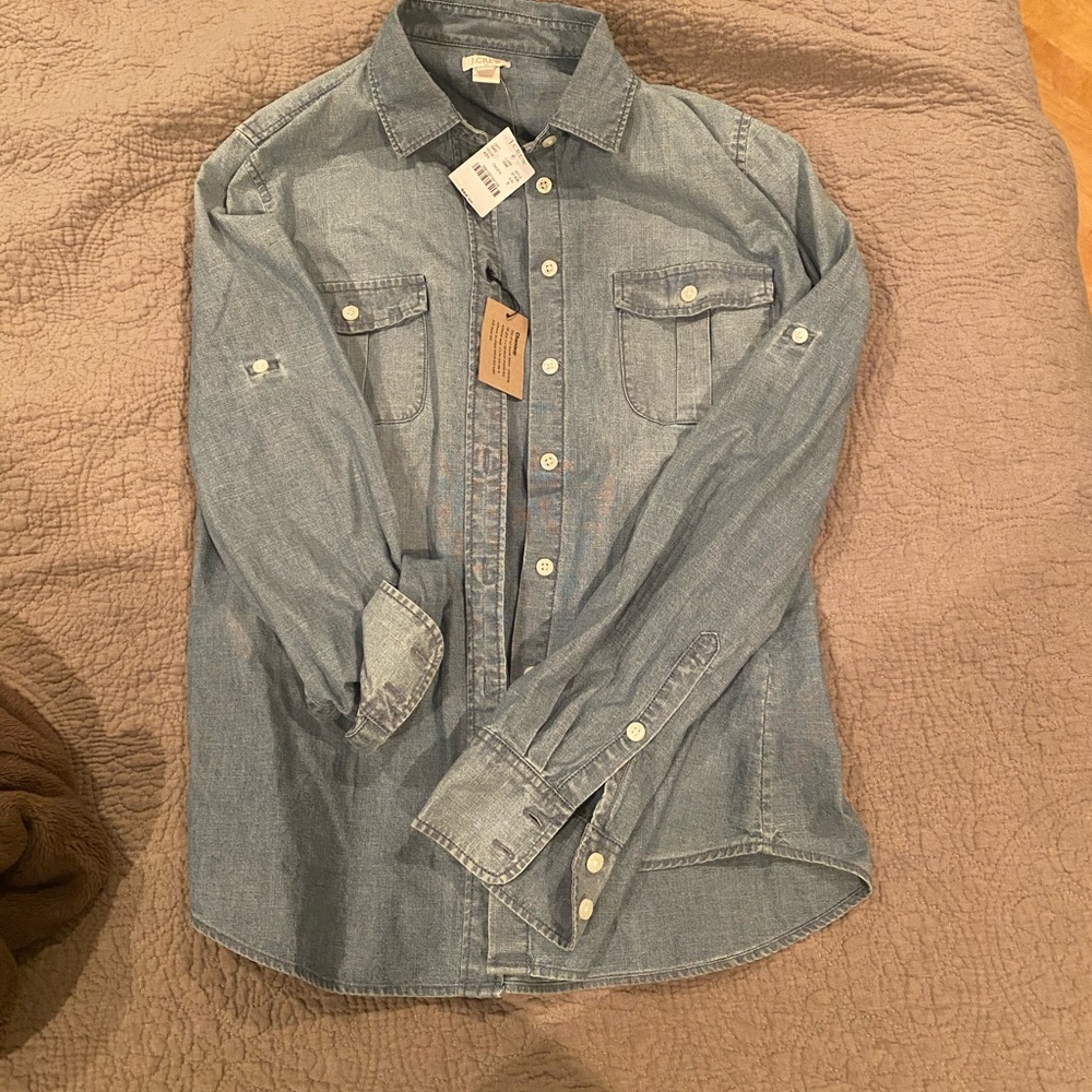 J Crew chambray shirt. New with tags. Small